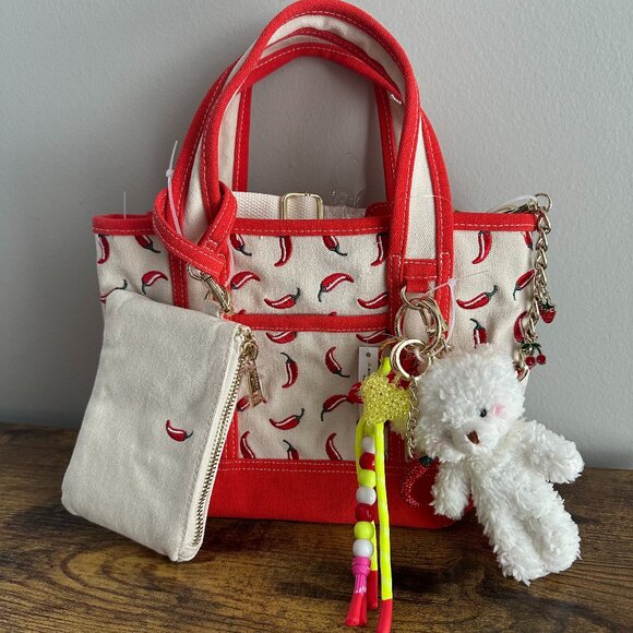 NWT Madden Girl Chili Pepper Red Canvas Mini Tote Viral Crossbody Bear Charm - Picture 1 of 8